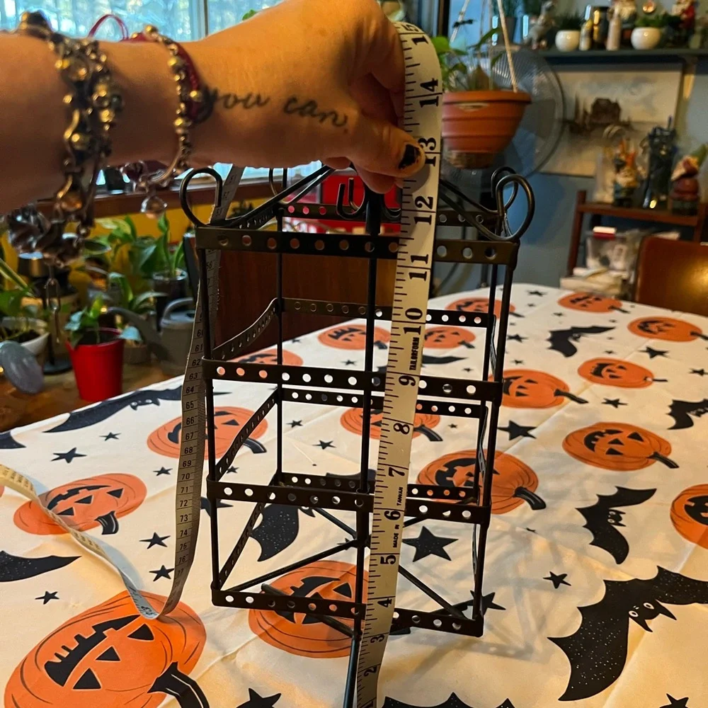 Black Metal Storage Rack - Picture 8 of 8